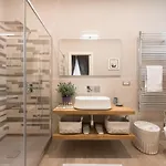 לינה וארוחת בוקר La Bonheur, Terre Marine 3*